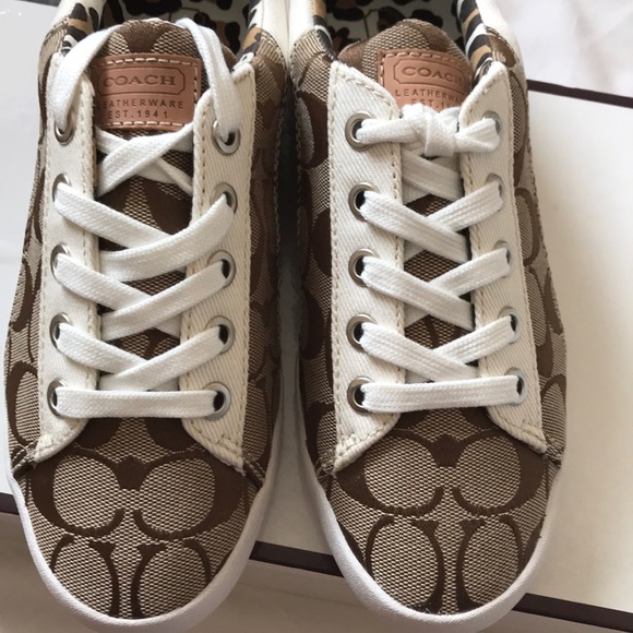 Coach sneaker💫 - Picture 4 of 8